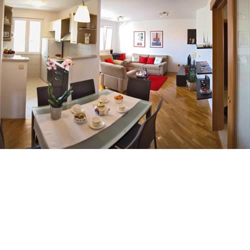 Ban Apartment