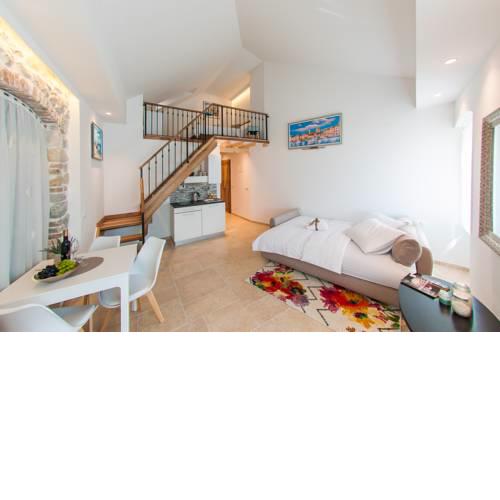 Bazzar Apartments