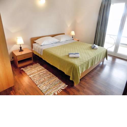 Beach Apartment East