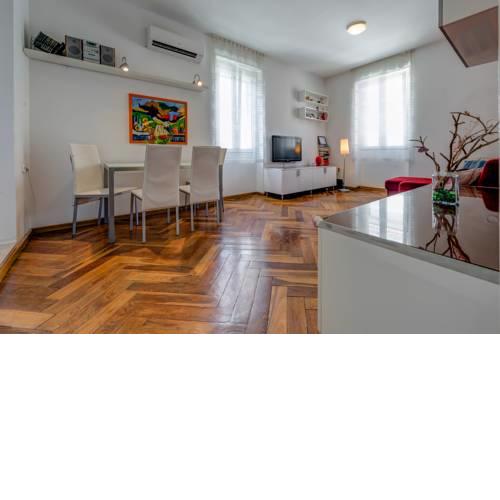 Beach Apartment Lana