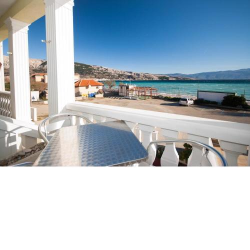 Beach Holiday Baska