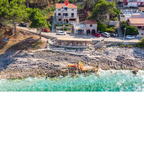 Beachfront Villa Tempera with Seaview