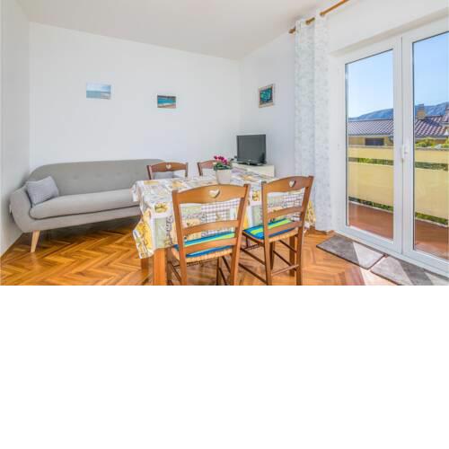 Beautiful apartment in Baska with 2 Bedrooms