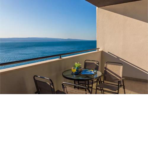 Beautiful apartment in Brela w/ 1 Bedrooms