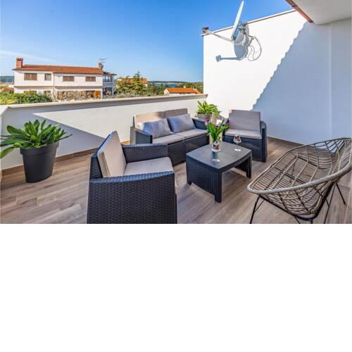 Beautiful apartment in Medulin with WiFi and 2 Bedrooms