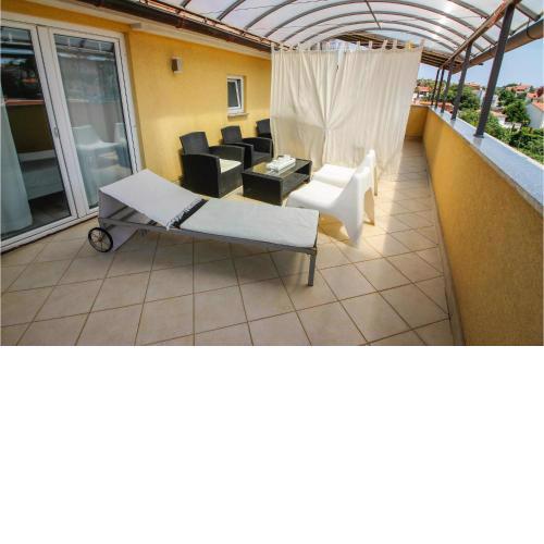 Beautiful apartment in Pula with 2 Bedrooms