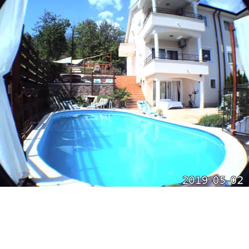 Beautiful Apartment in Unique Villa Emily