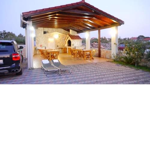 Beautiful Apartment Near the Center