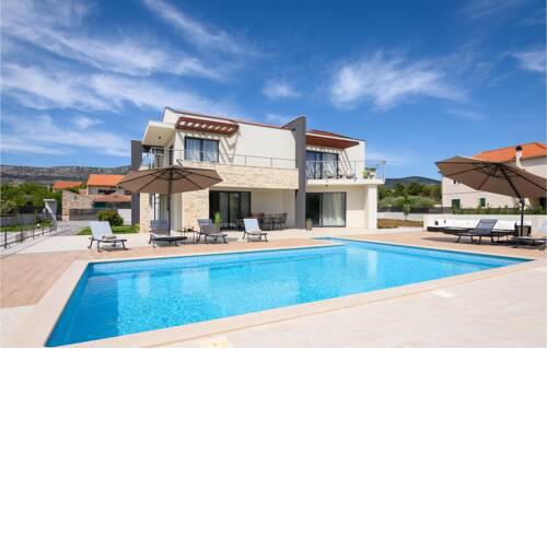 Beautiful home in Dubrava kod Sibenika with Sauna, WiFi and 4 Bedrooms