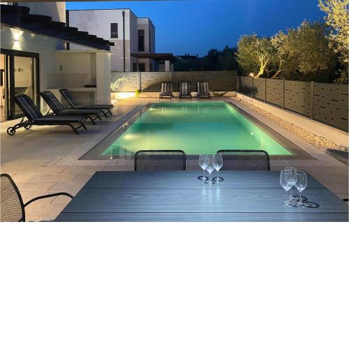 Beautiful home in Galizana with Outdoor swimming pool and 3 Bedrooms