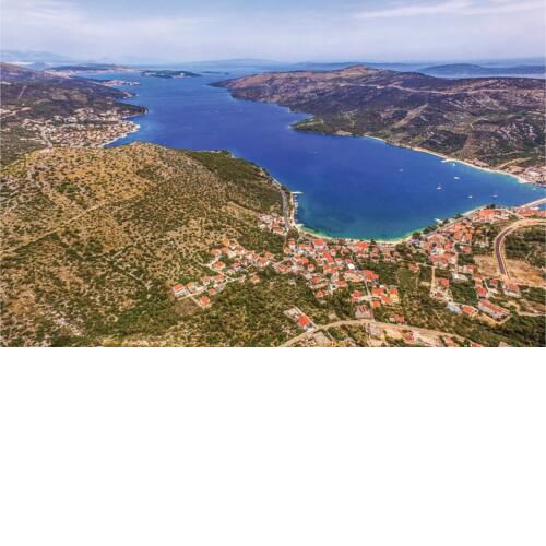 Beautiful home in Marina with Outdoor swimming pool and 3 Bedrooms