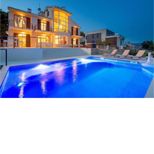 Beautiful home in Matulji with Jacuzzi, Sauna and WiFi