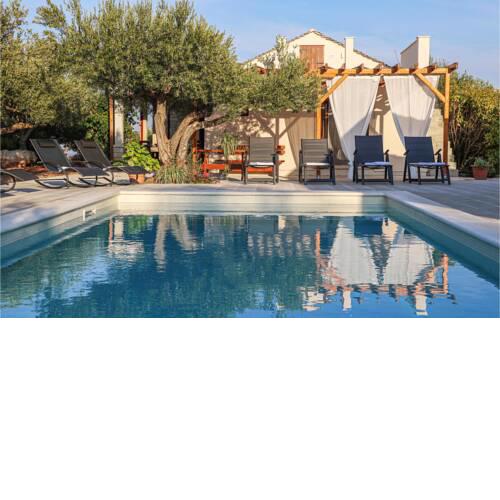 Beautiful home in Supetar with Outdoor swimming pool and 3 Bedrooms