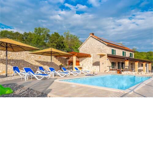 Beautiful home in Vid w/ Outdoor swimming pool, WiFi and 3 Bedrooms