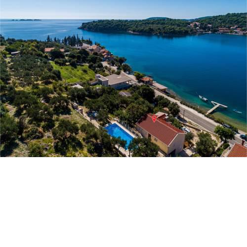 Beautiful home in Zaton w/ Outdoor swimming pool and 1 Bedrooms
