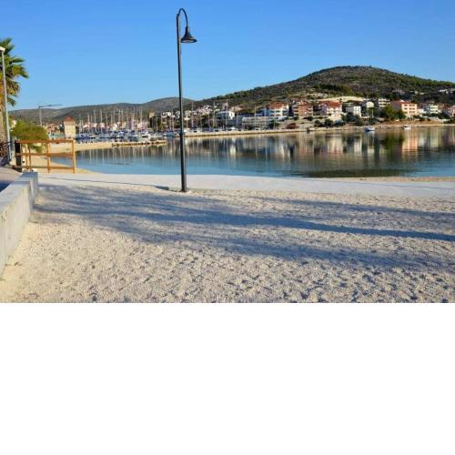 Beautiful sea-view Apartment in Marina Croatia