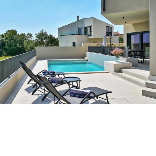 Beautiful Villa Itea