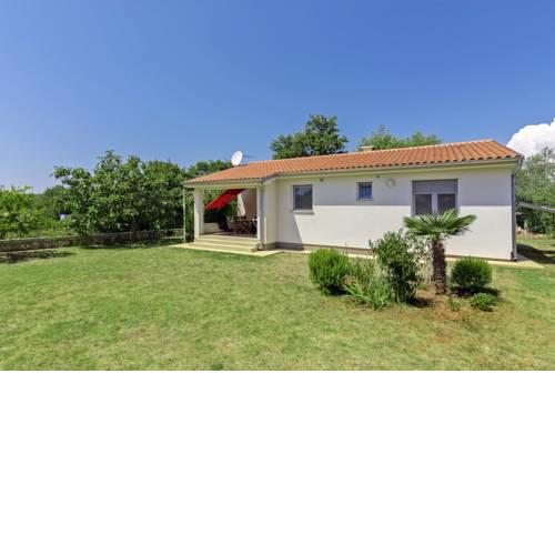 Bojana in Ližnjan (Haus für 4-5 Personen)