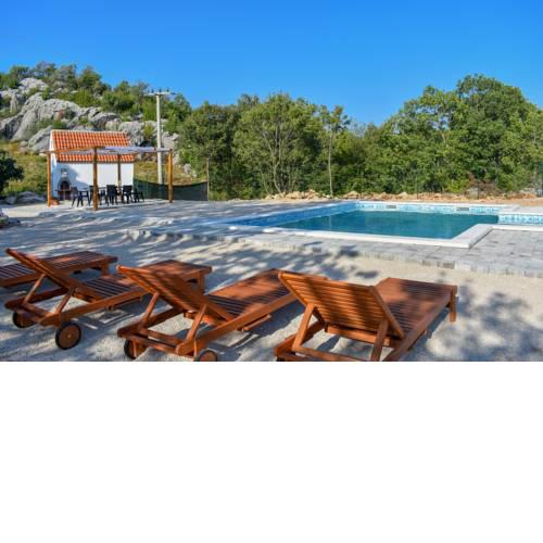 Bonaventura - Countryside Villa near Split with Private Pool