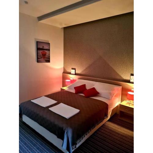 BoNiToS, SOBE-ROOMS