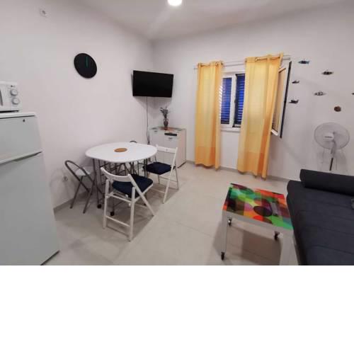 Boutique Apartment in Pirovac with Terrace