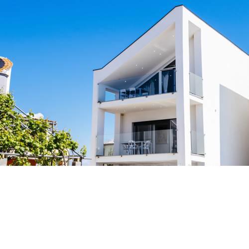 Boutique Villa Nirvana 2, Proboj 25