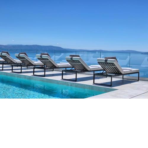 BRAND NEW VILLA ULTIMA