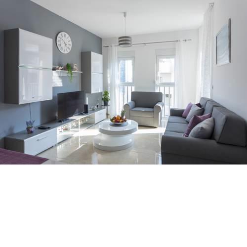 Bright Style Apartment