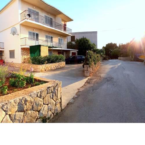 Buratović Apartments