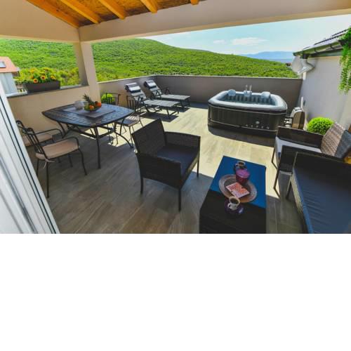 CAMBI LUX APARTMENT