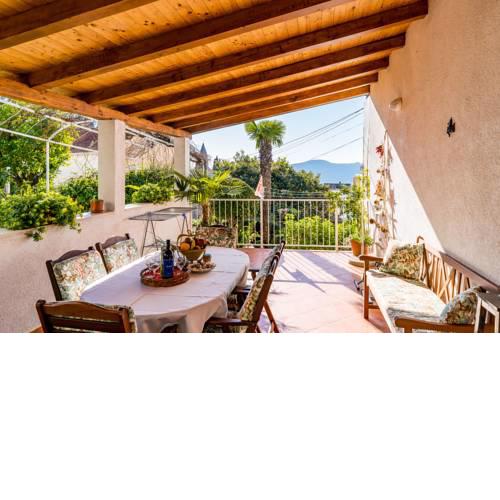 Canusa Holiday Home