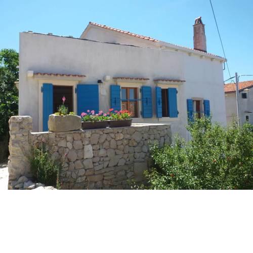 Car free island Gasparini apartments