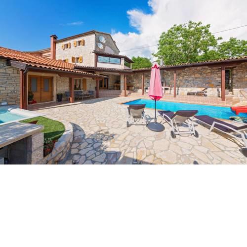 Casa Antoli