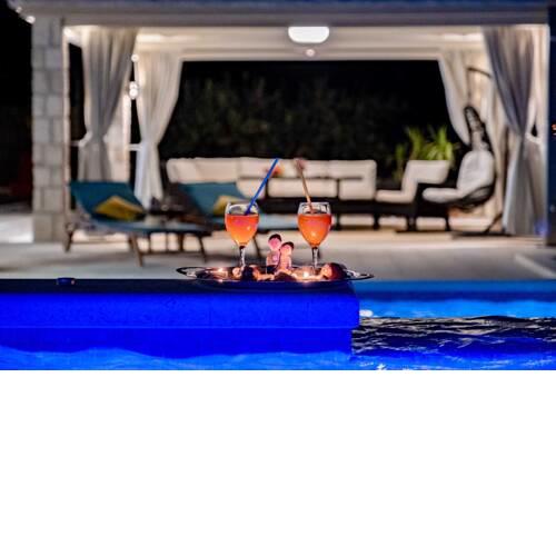 Casa Brac Seaview - A Beautiful 3 Bedroom Villa A Short Stroll to the Beach