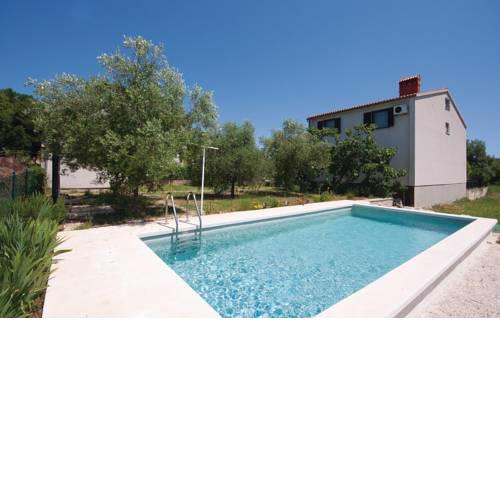Casa Laura, Banjole