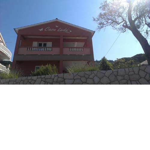 Casa Leda