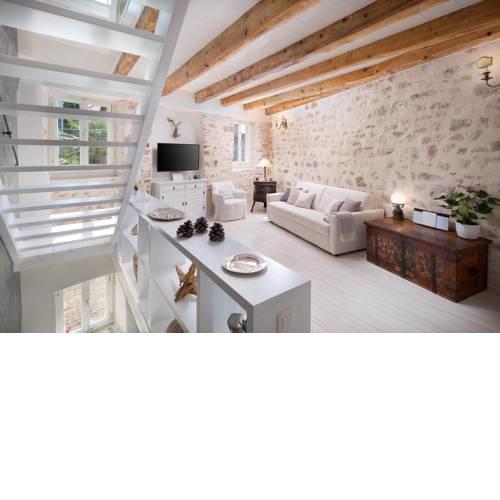 Casa Pharus