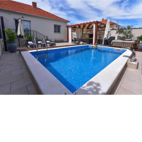 Casa Teuta with pool
