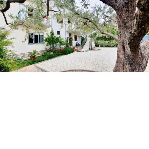 CECILLIA Mare Apartments