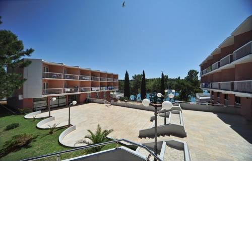 Centinera Resort