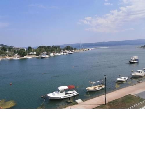 Cetina Apartment