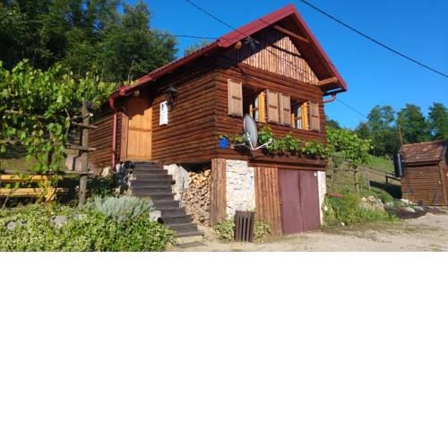 Chalet River