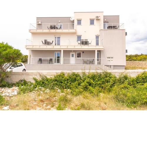 Charming Apartment in Novalja near Seabeach