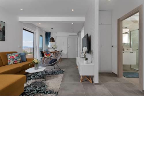 Charming Apartment Tissa with sea view