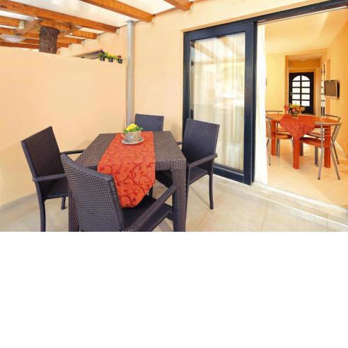 CIS01168 Apartments Amfora Plava Laguna Umag-SA4BP2, 4 2 pax, 54-57 m2