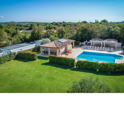 Classy Apartment in Banjole near Beach and Pula City