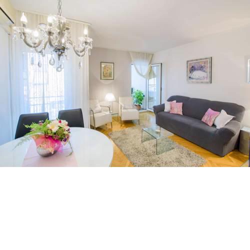 Comfortable and Stylish Apartment