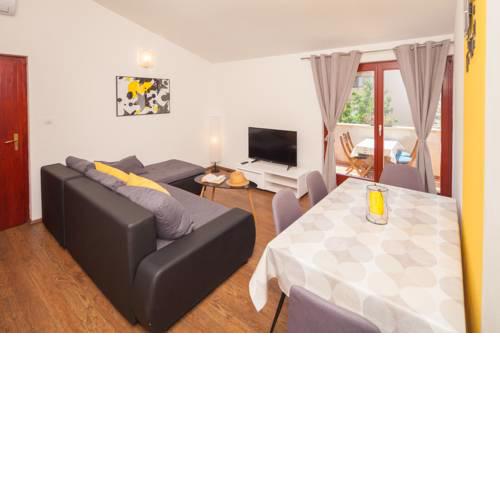 Comfortable apartment near city centre