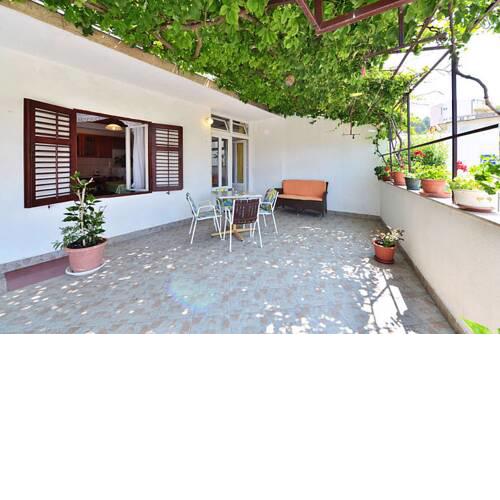 Comfortable holiday apartment
