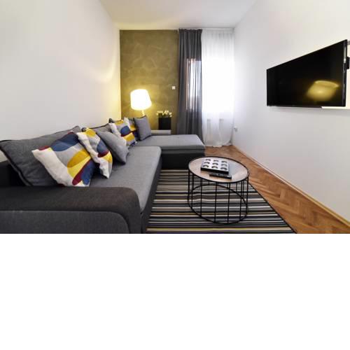 Corner apartments Savska
